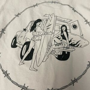 Light pink/white t-shirt